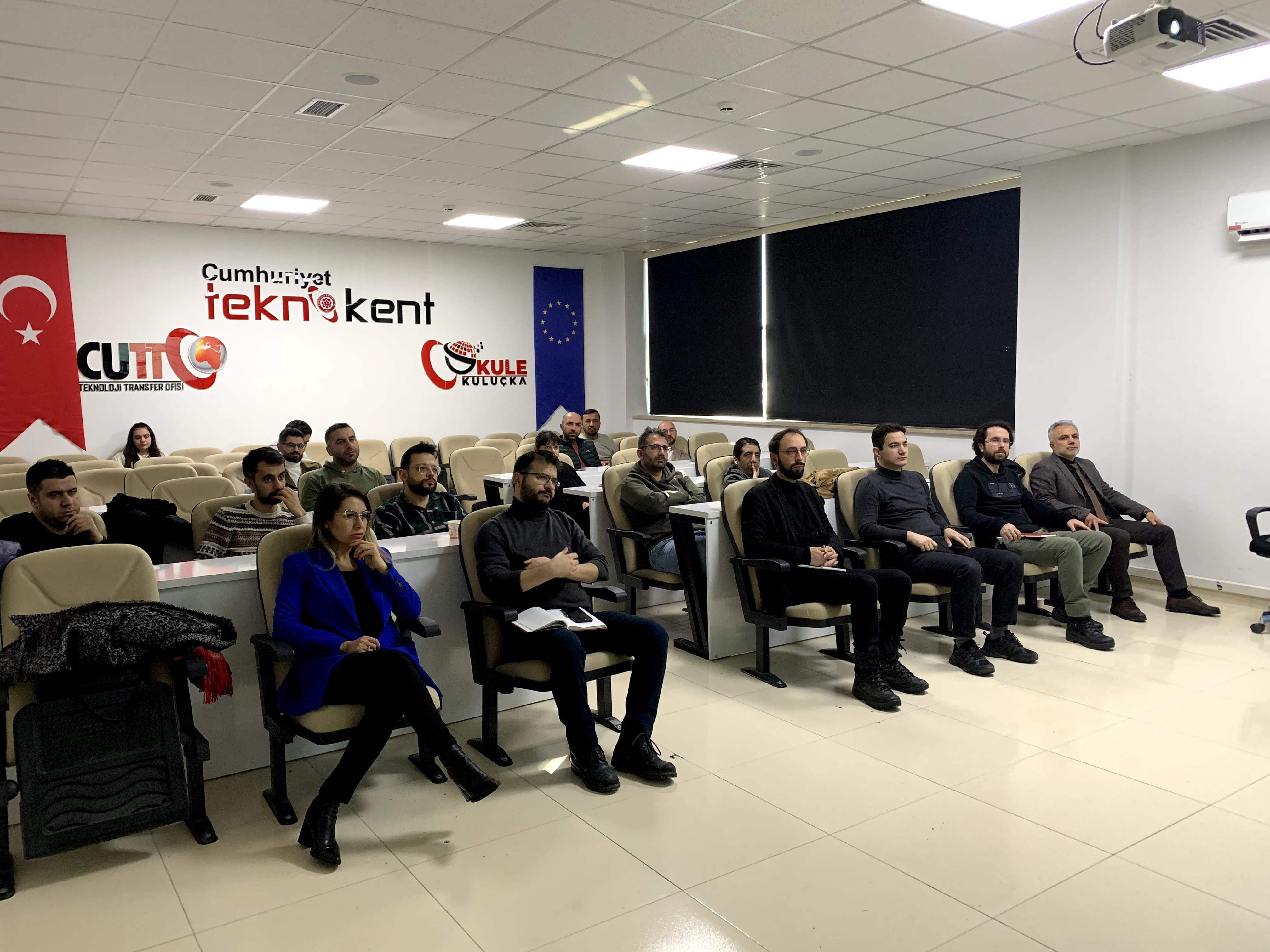 Cumhuriyet Teknokentte Ufuk Avrupa Projeleri Hakkında Bilgilendirme Toplantısı - 1