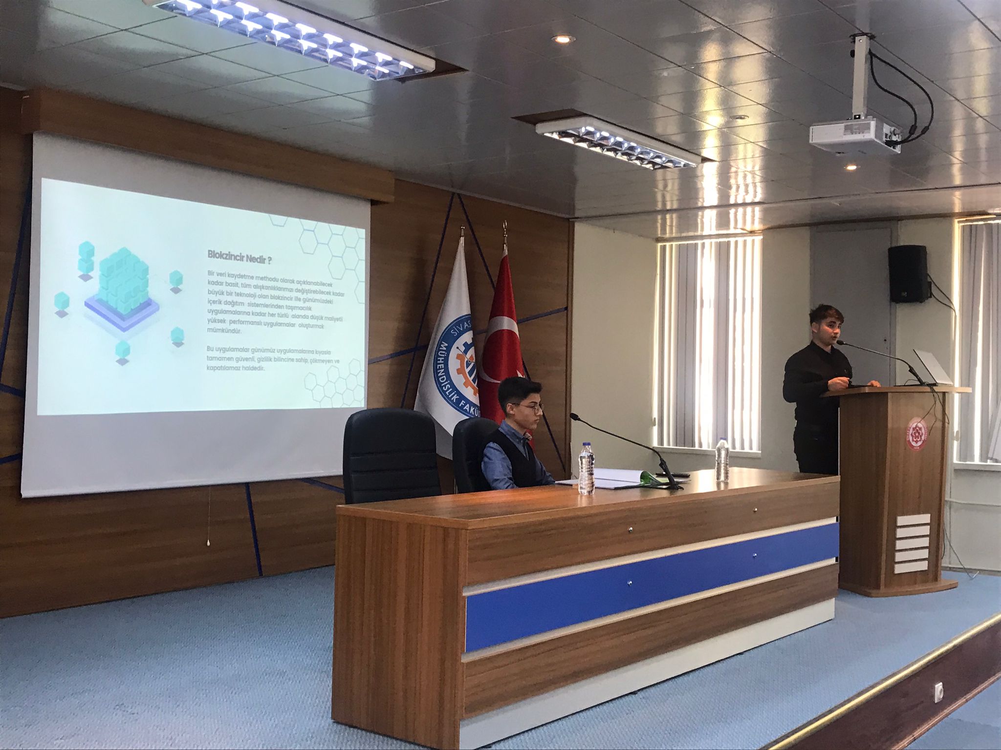 Cumhuriyet Teknokent ve CUTTO Desteği ile “Decentra Network Community Blokzincir Seferberliği” Konferansı Gerçekleşti - 2