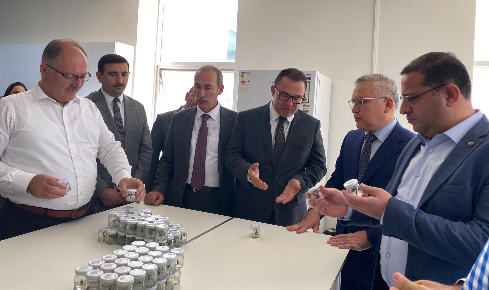 Sivas Valisi Dr. Yılmaz Şimşek ve Belediye Başkanı Hilmi Bilgin’den Cumhuriyet Teknokent Ziyareti - 2