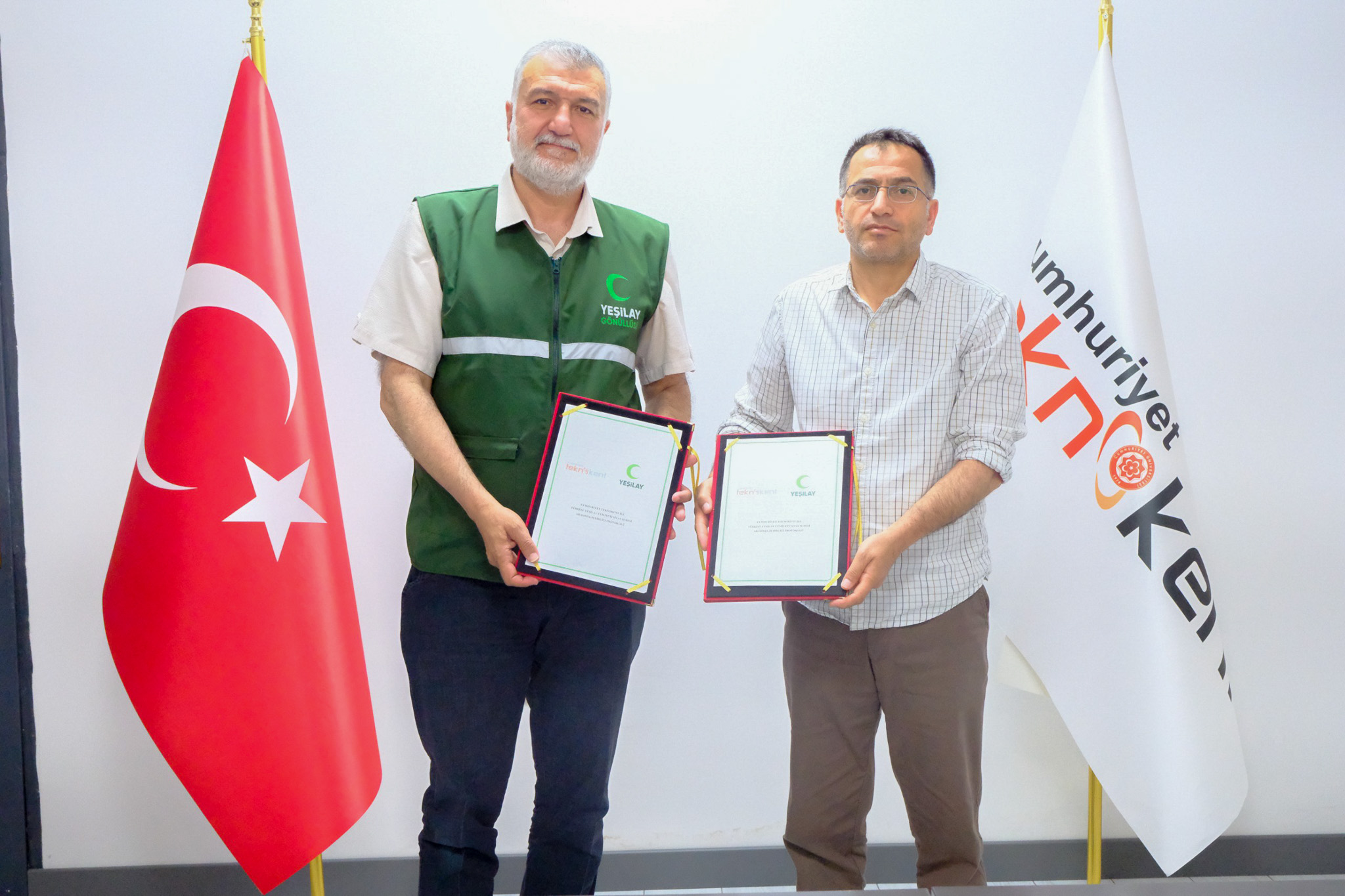 Cumhuriyet Teknokent ile Türkiye Yeşilay Cemiyeti Sivas Şubesi Arasında İş Birliği