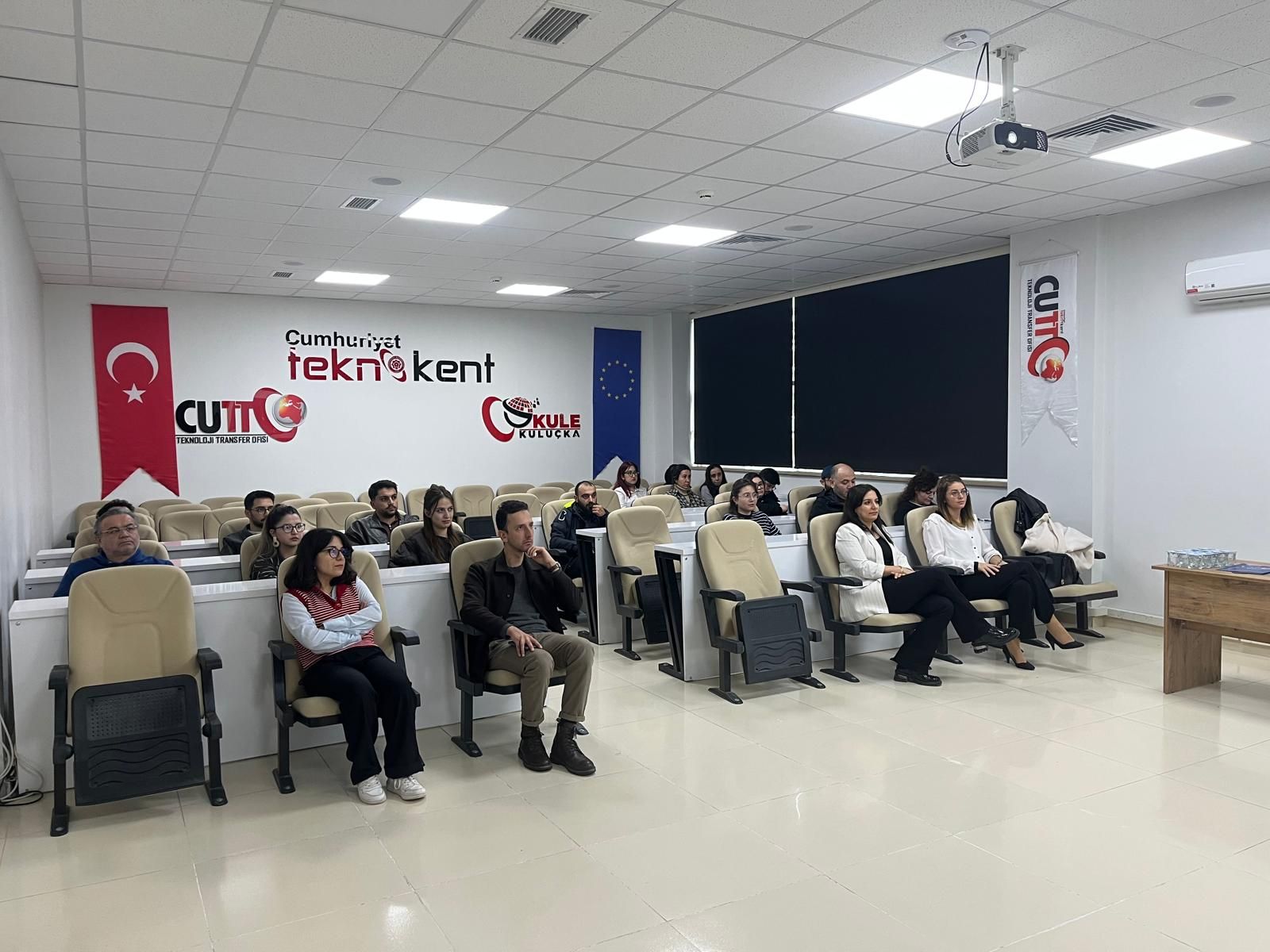 Cumhuriyet Teknokent’te gerçekleştirilen İlk Yardım Farkındalık Eğitimi başarıyla tamamlandı - 3