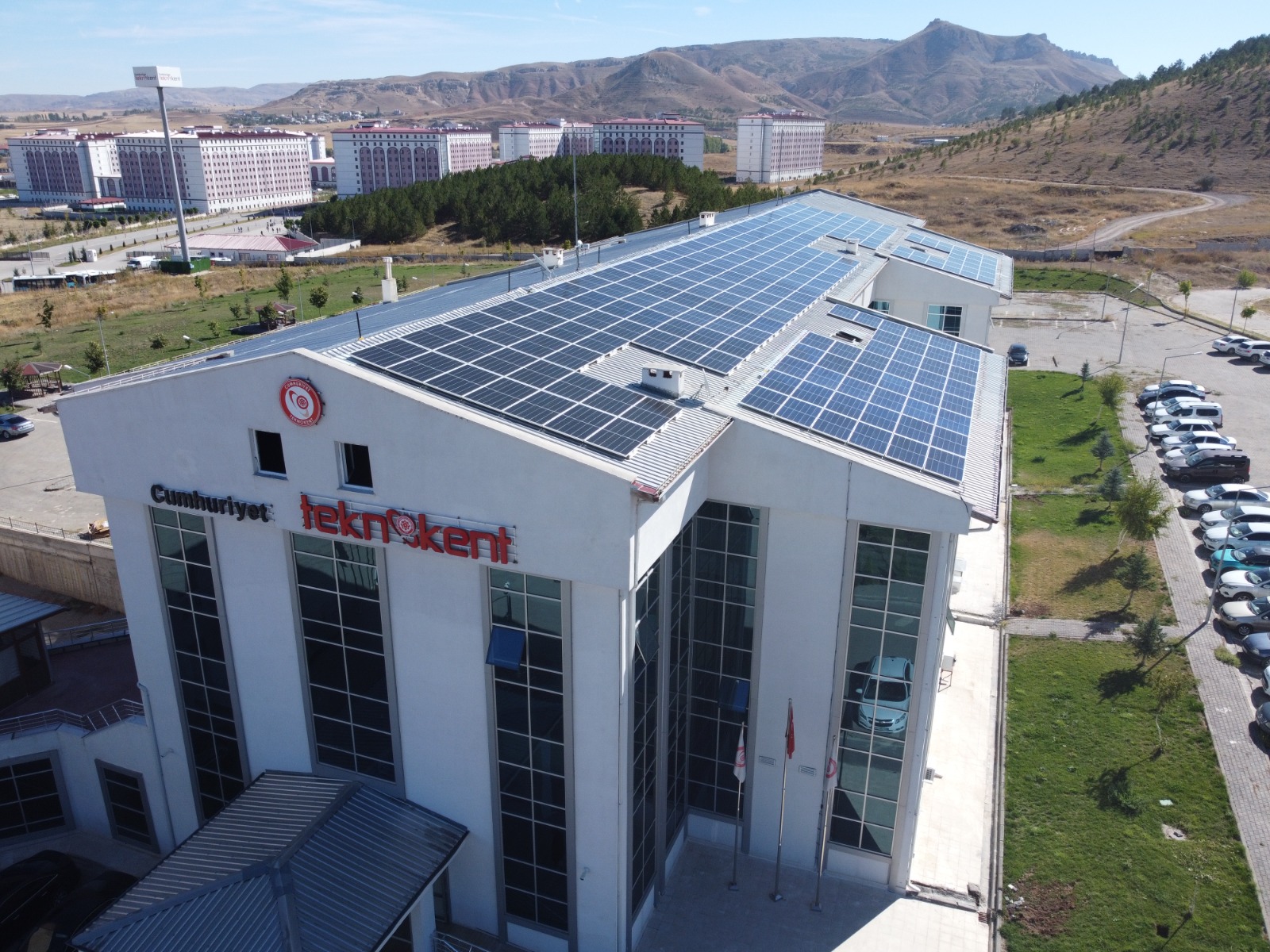 108 Kwe Kurulu Güce Sahip Cumhuriyet Teknokent GES Elektrik Üretimine Başladı