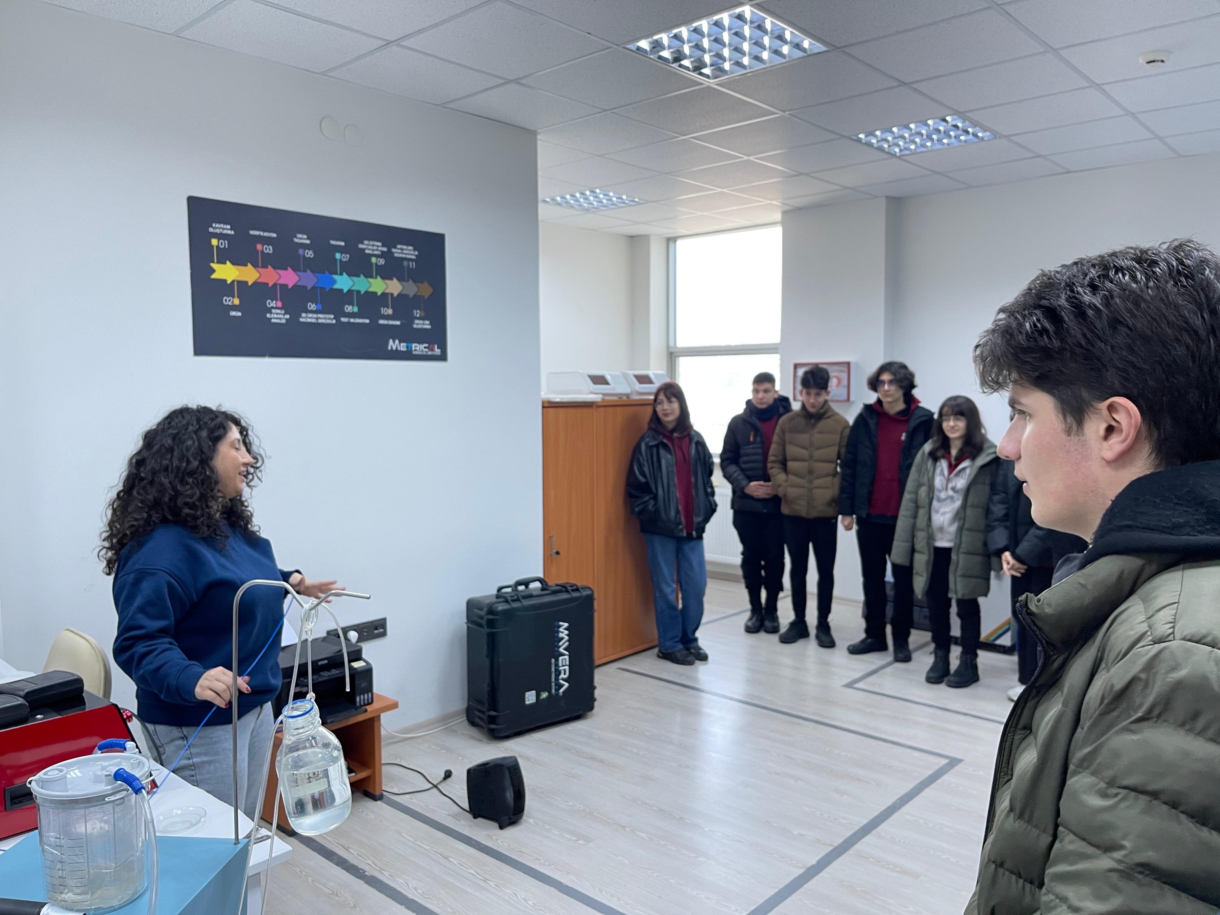Sivas Fen Lisesi öğrencileri Cumhuriyet Teknokenti ziyaret etti.